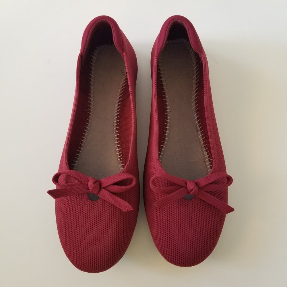 Clarks Carly Hope Burgundy Knit Ballet Flat (size 8.5) - Picture 3 of 10